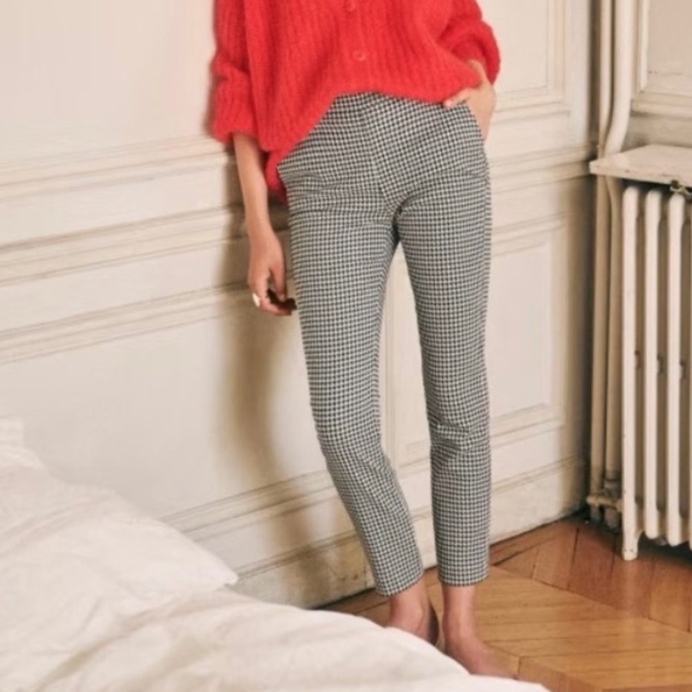 ✨ Sezane Black & White Checkered Slim Pants – Size 8 ✨